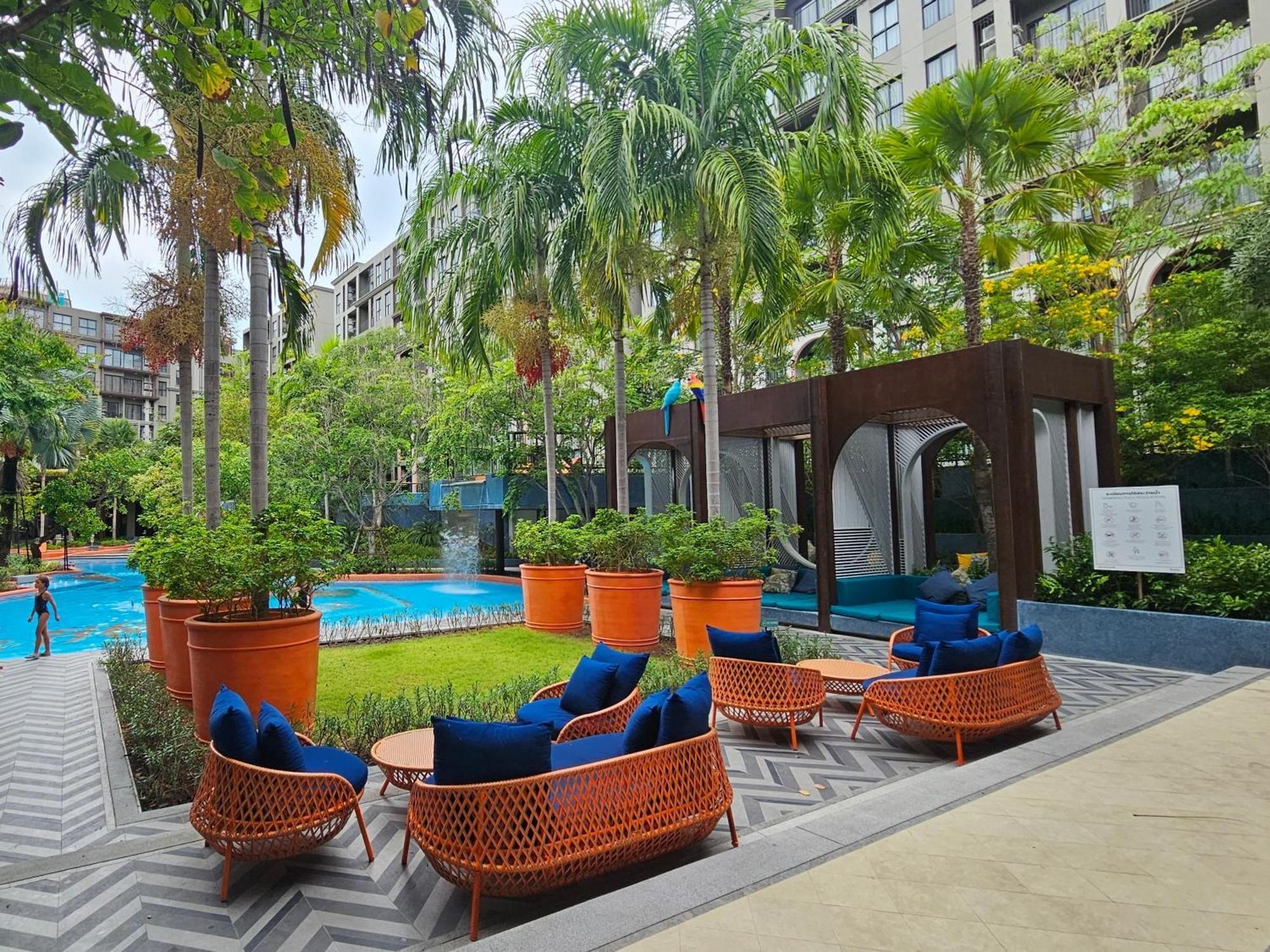 אפרטהוטל La Habana Huahin By Abcd מראה חיצוני תמונה