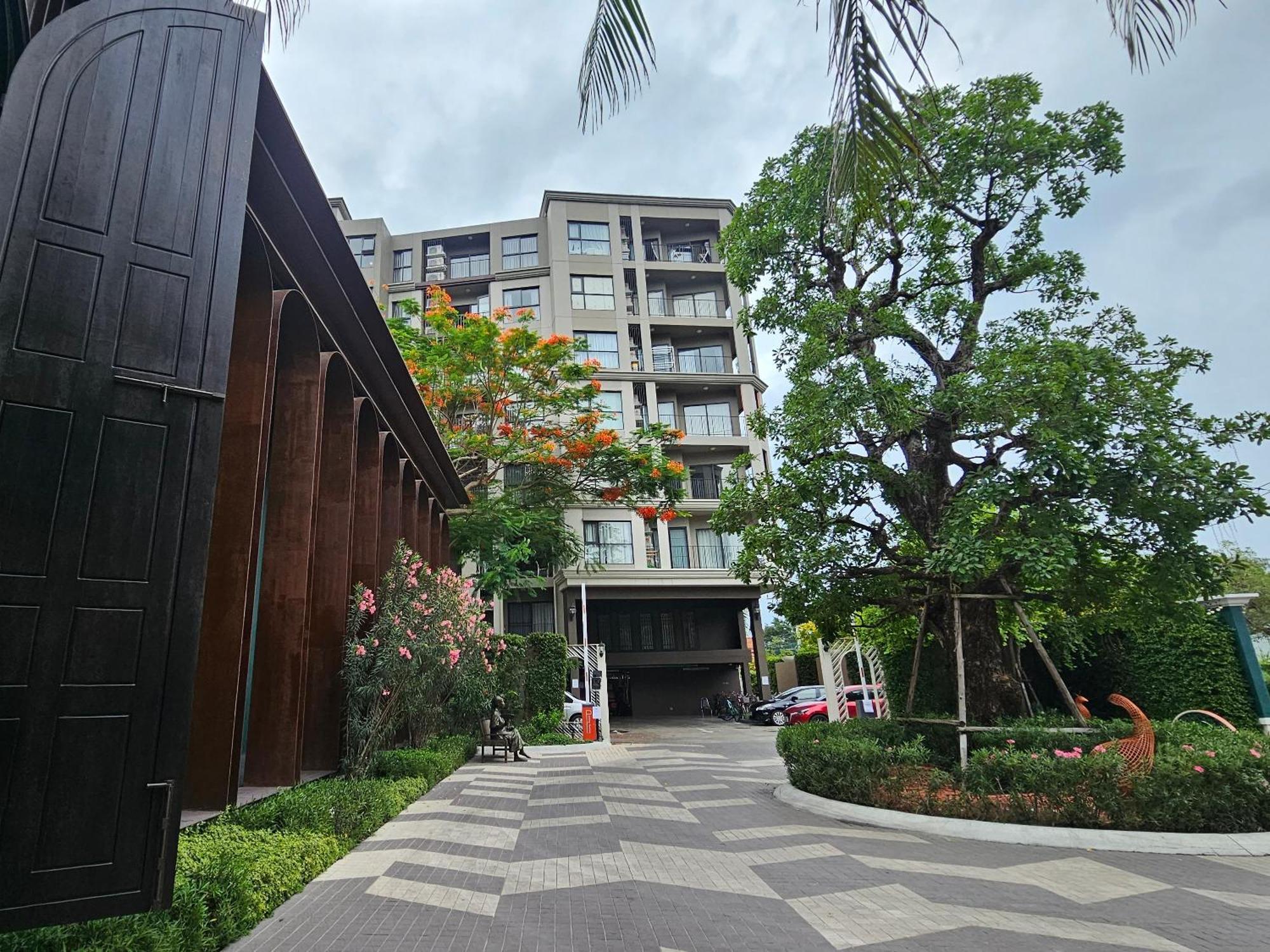 אפרטהוטל La Habana Huahin By Abcd מראה חיצוני תמונה