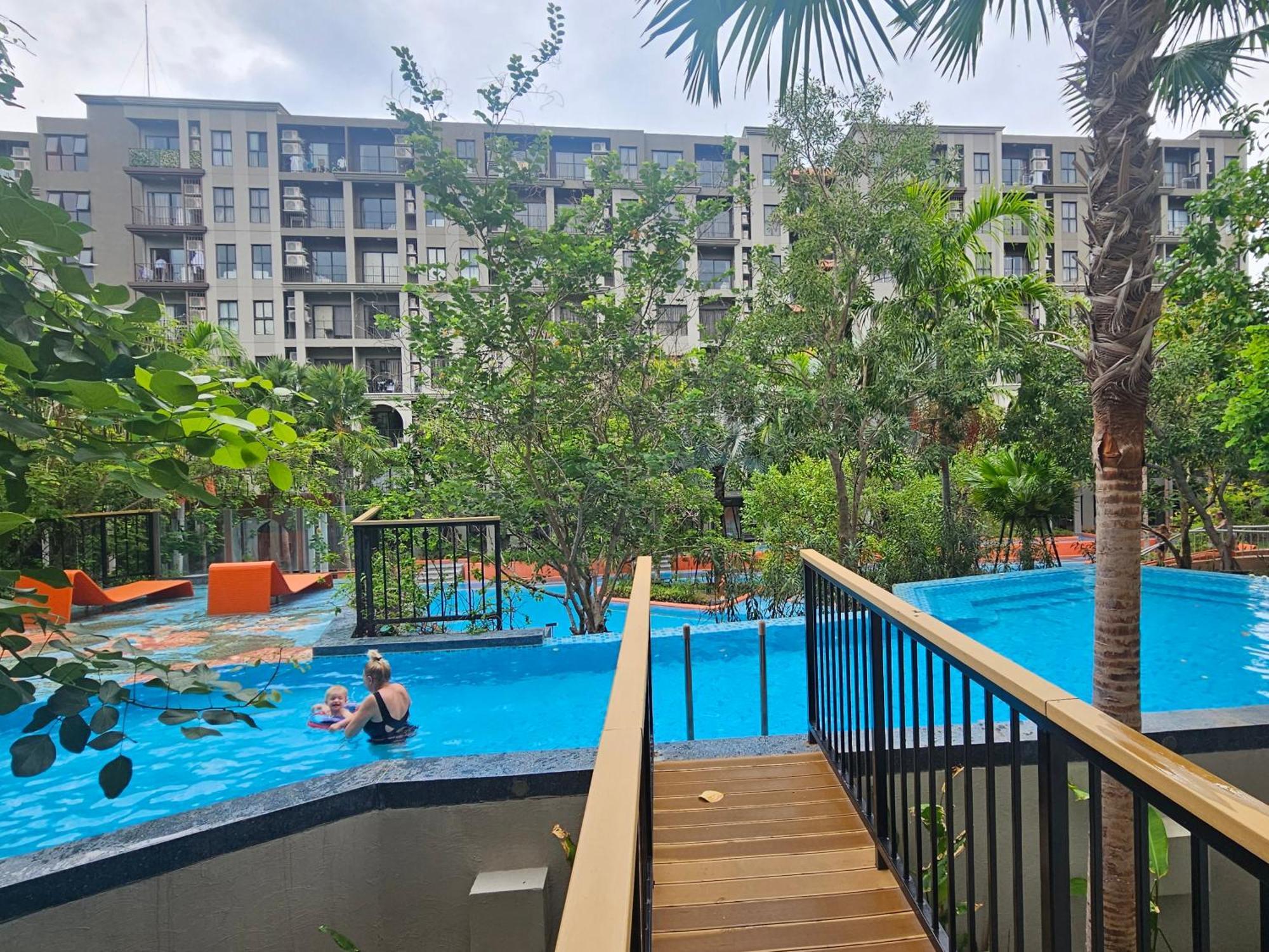 אפרטהוטל La Habana Huahin By Abcd מראה חיצוני תמונה